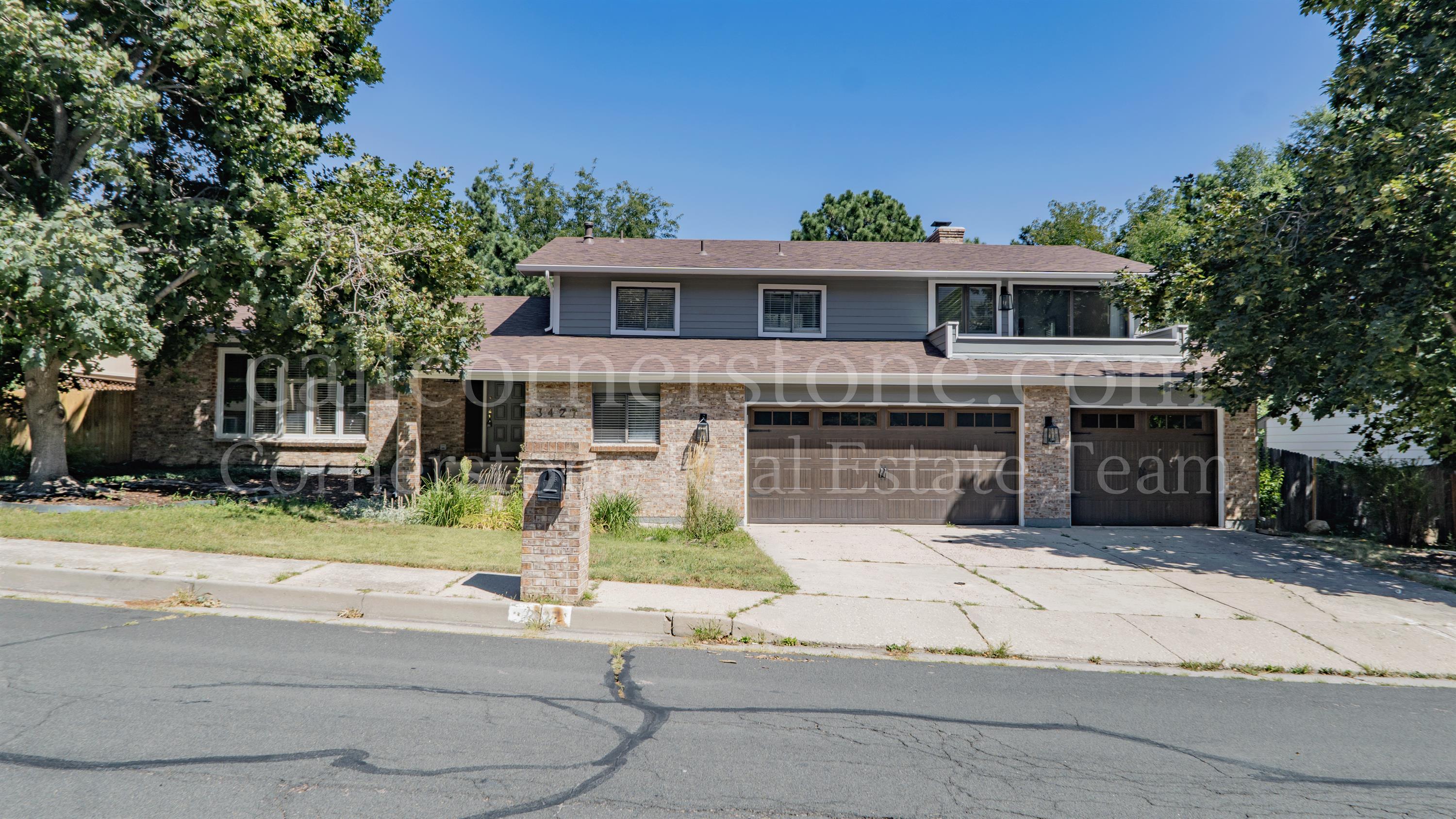 3427 Clubheights Drive