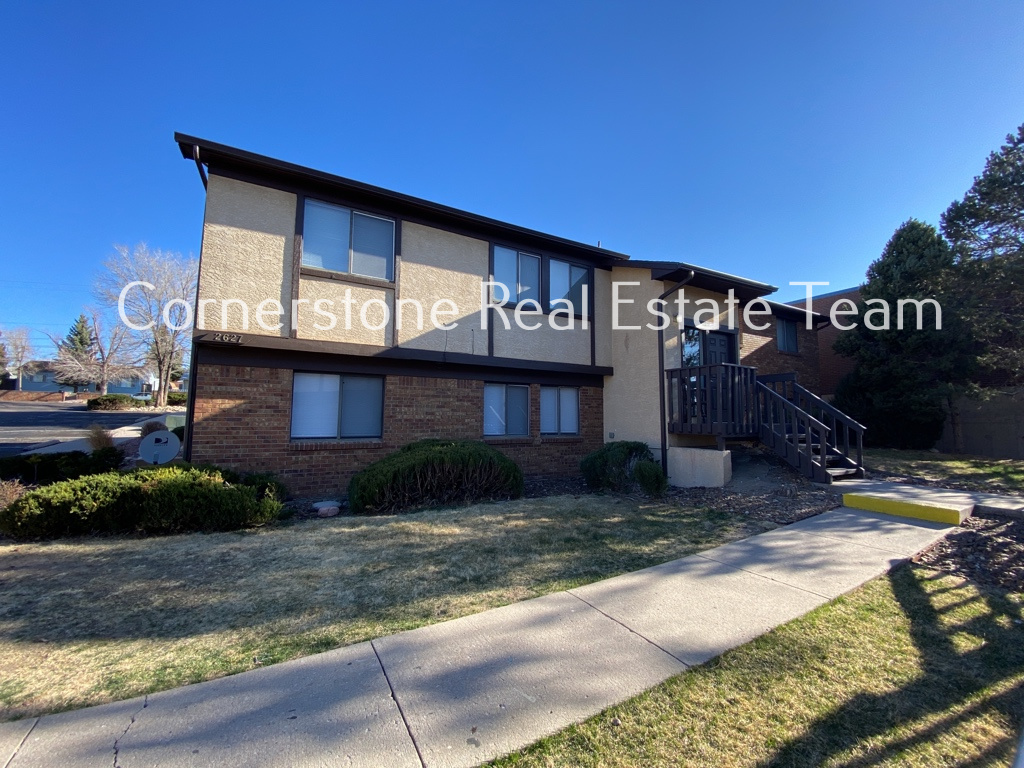 2627 East Uintah Street - B